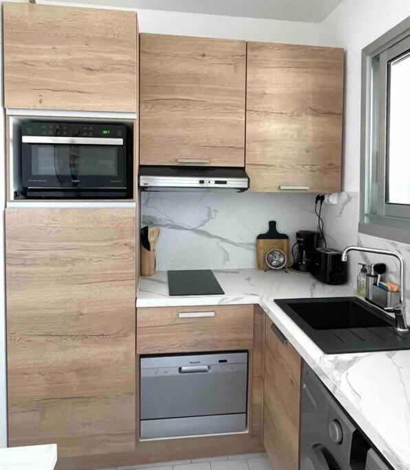 Studio Port Marina - Parking Prive, Climatise Au Ducal Villeneuve-Loubet Exterior foto
